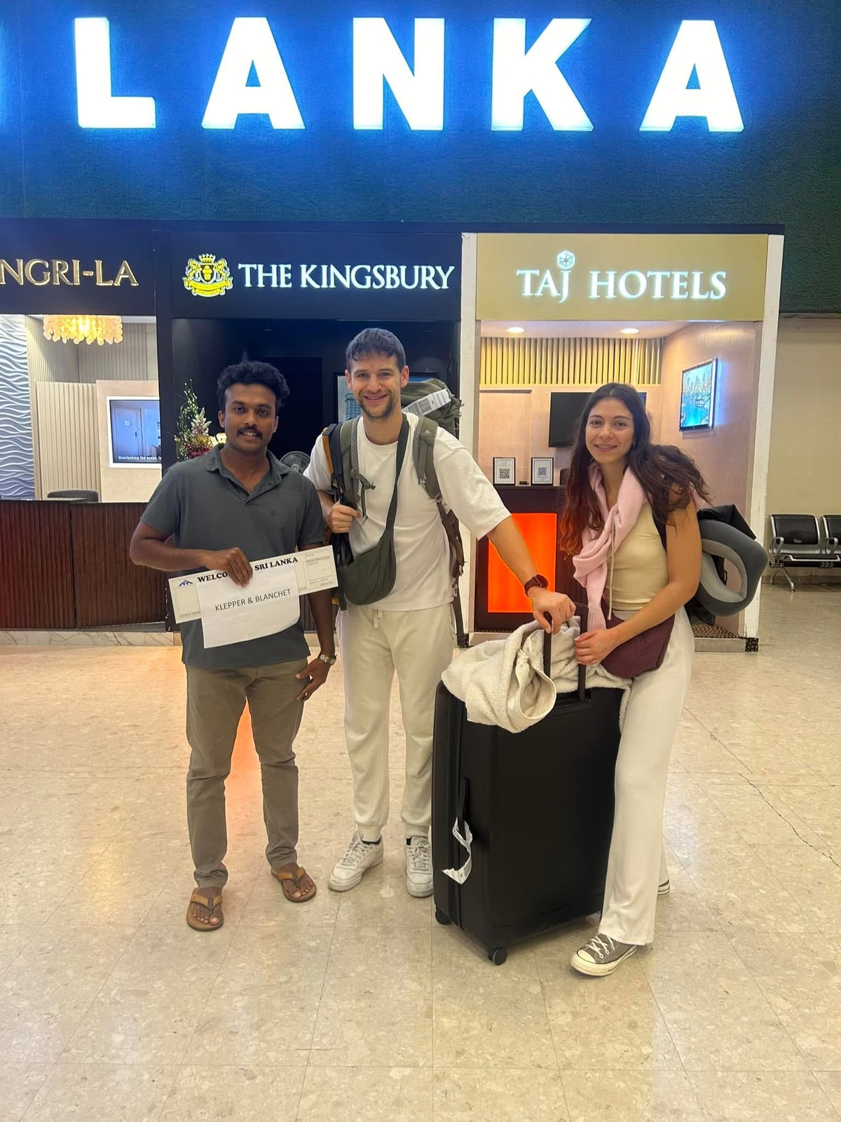 SriLankan Hiru Tours guests memory 2